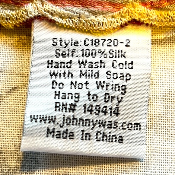 Johnny Was Floral Stripe Embroidered Trim Silk Stellar Poncho size Medium - Picture 11 of 11